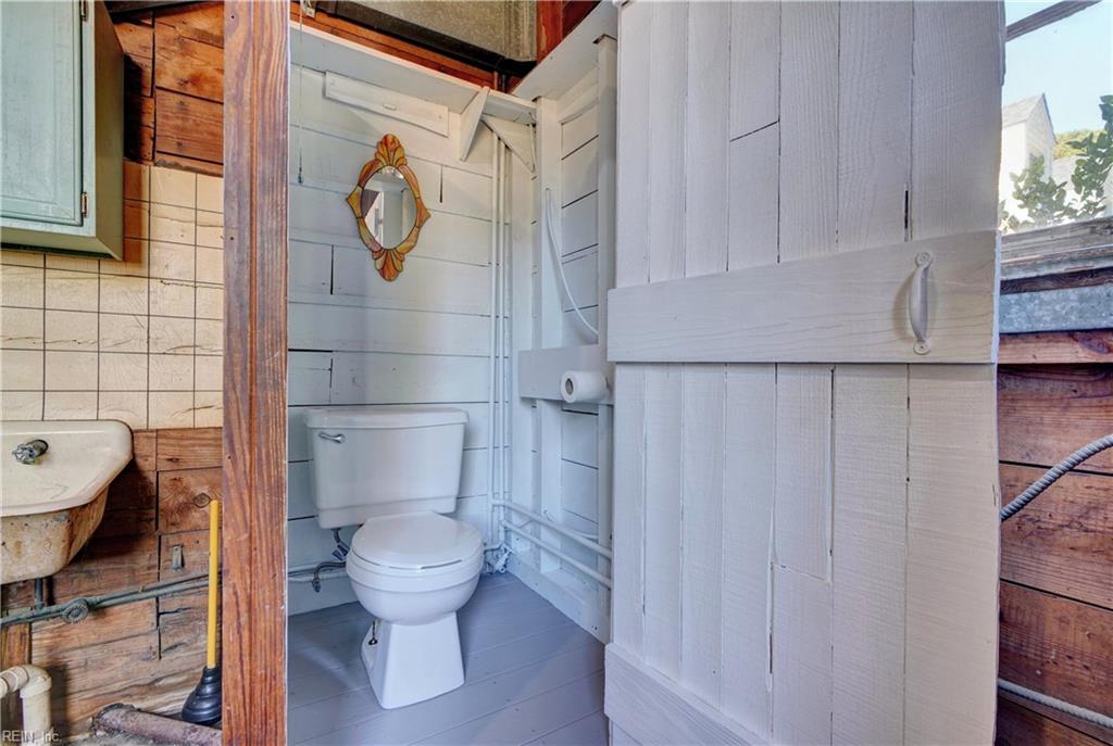 6232 Powhatan Avenue