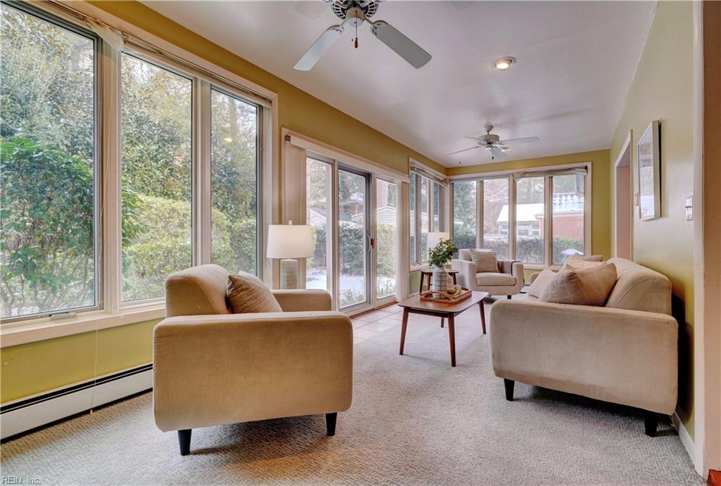 1444 Sweet Briar Avenue