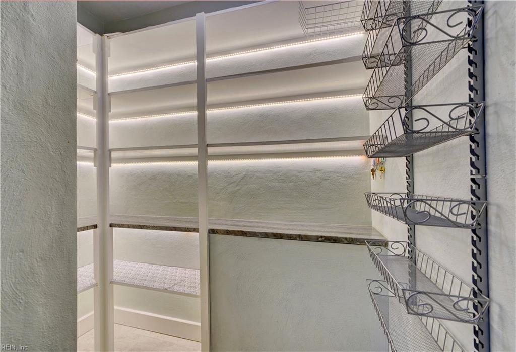 1444 Sweet Briar Avenue