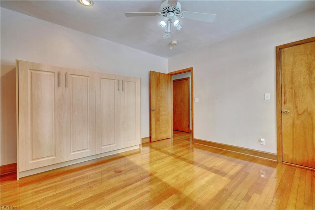 1444 Sweet Briar Avenue