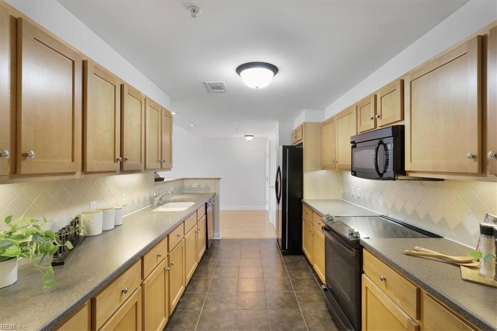 4250 Granby Street 208