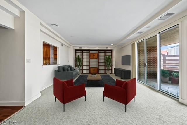 215 Brooke Avenue 1004