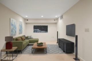 215 Brooke Avenue 1004