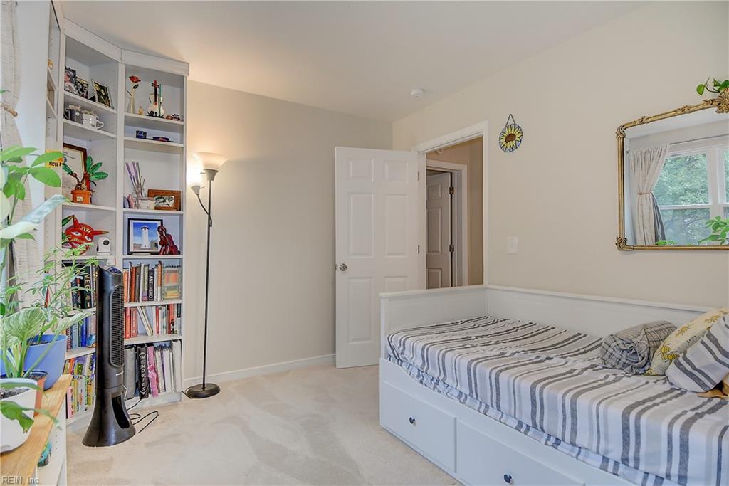 5240 Lake Shores Road