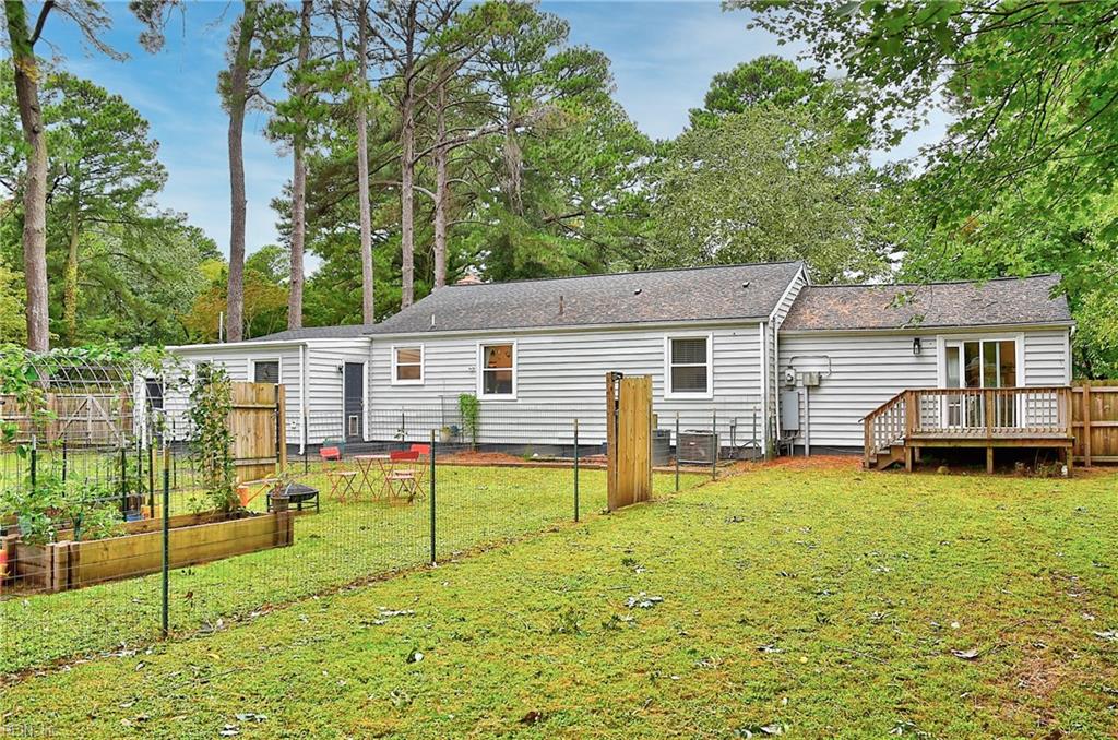 5240 Lake Shores Road