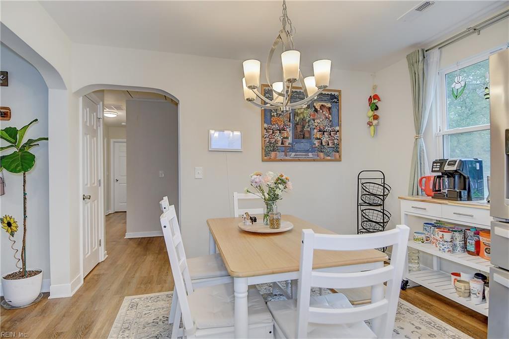 5240 Lake Shores Road