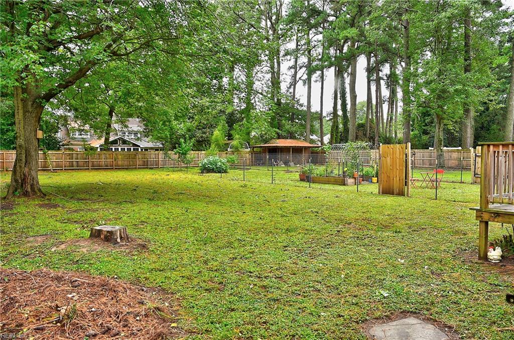 5240 Lake Shores Road