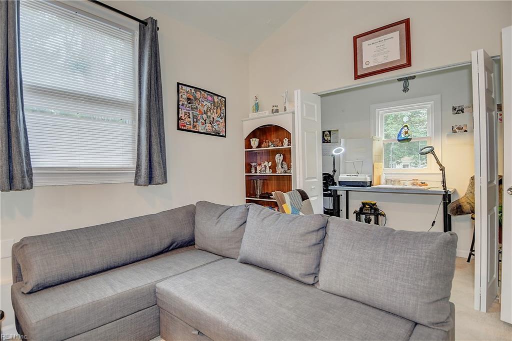 5240 Lake Shores Road