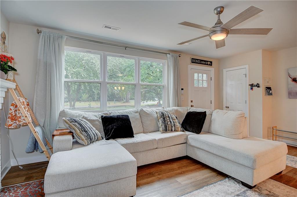 5240 Lake Shores Road