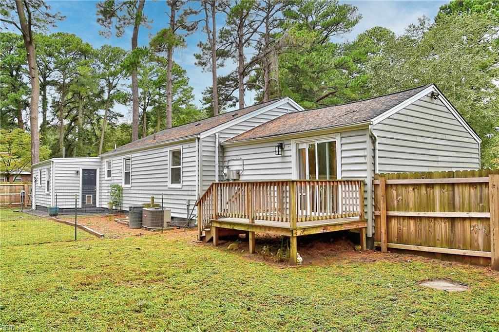 5240 Lake Shores Road