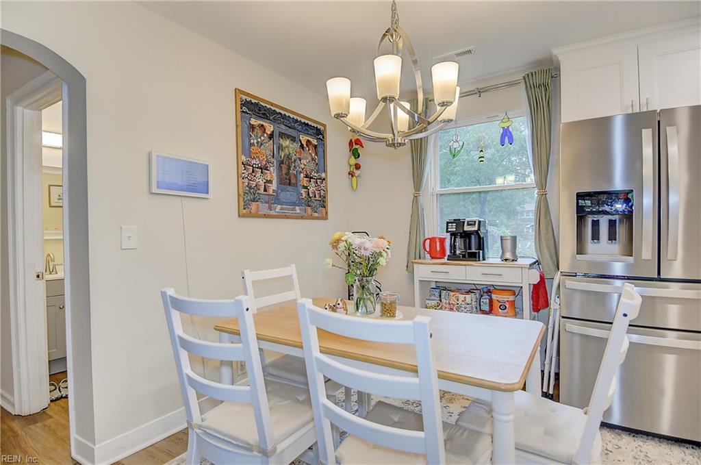 5240 Lake Shores Road