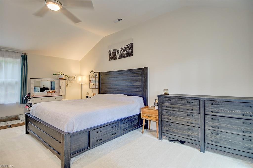 5240 Lake Shores Road