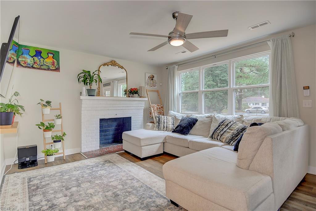 5240 Lake Shores Road