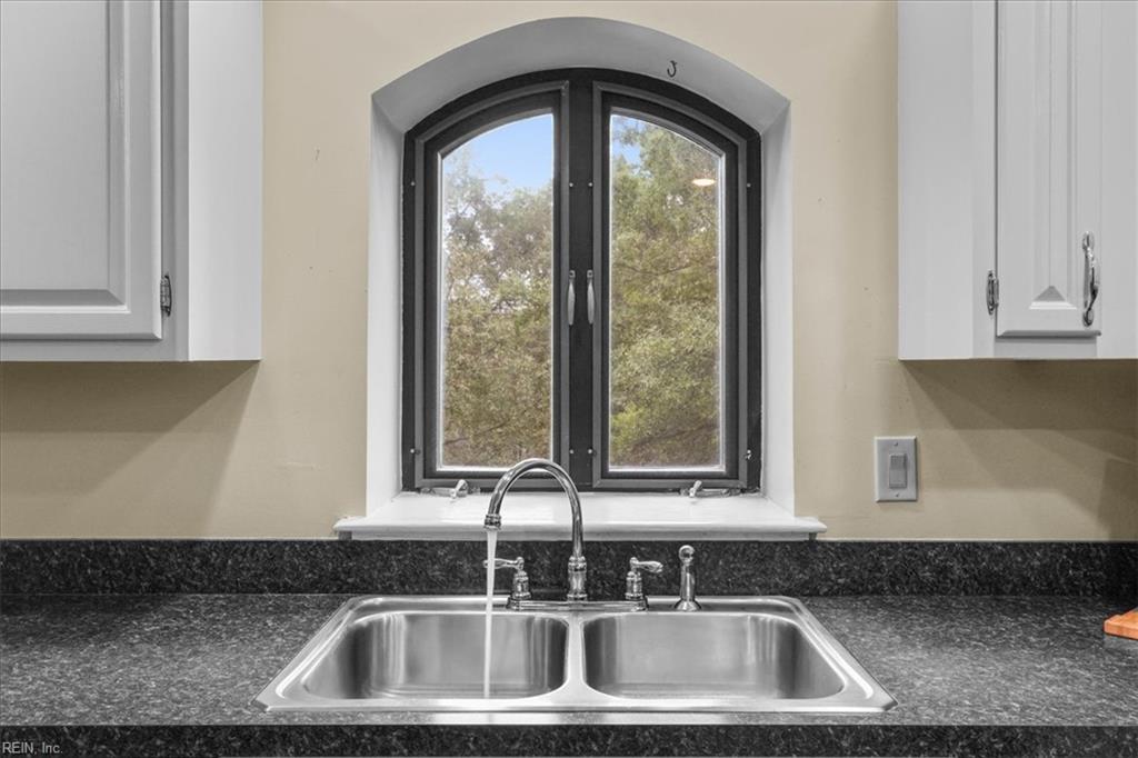 255 College Cross, Unit 52