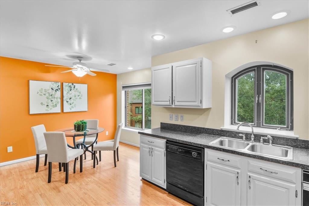 255 College Cross, Unit 52