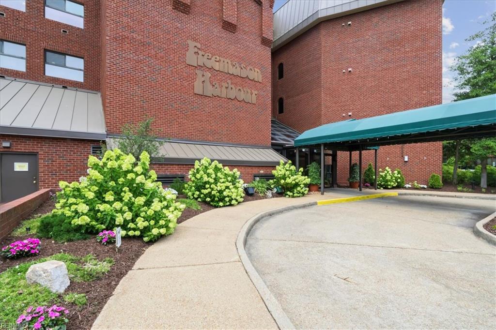 255 College Cross, Unit 52