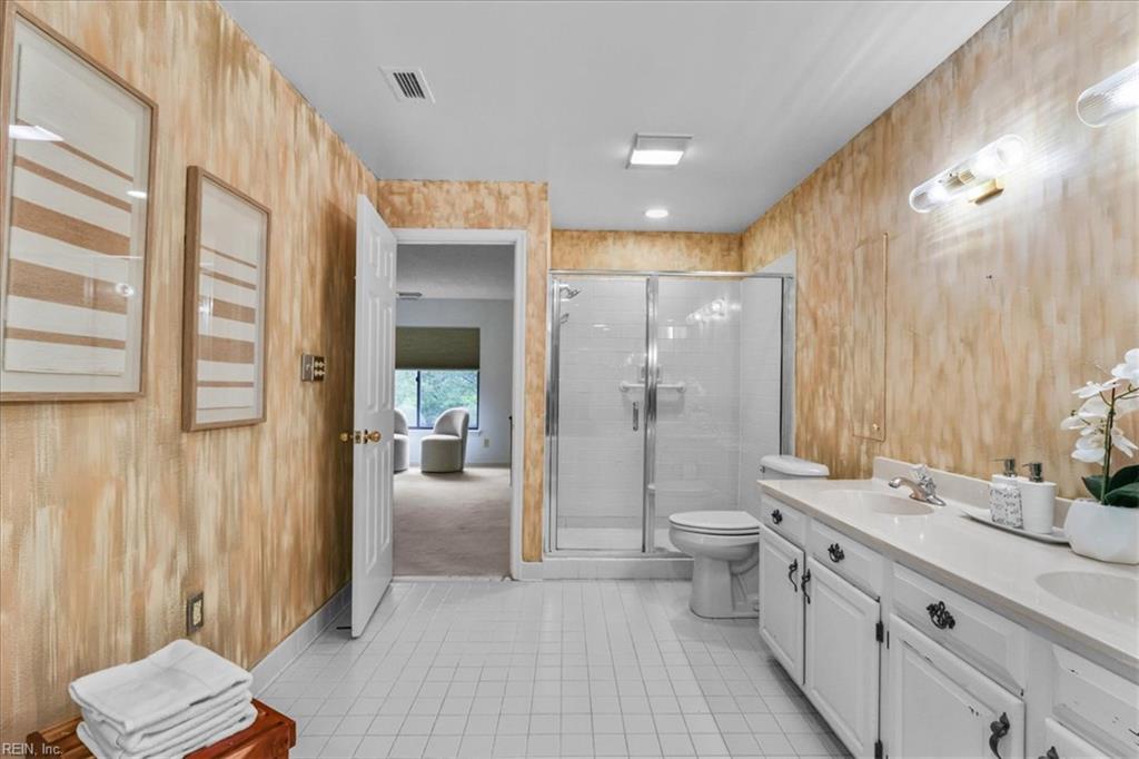 255 College Cross, Unit 52