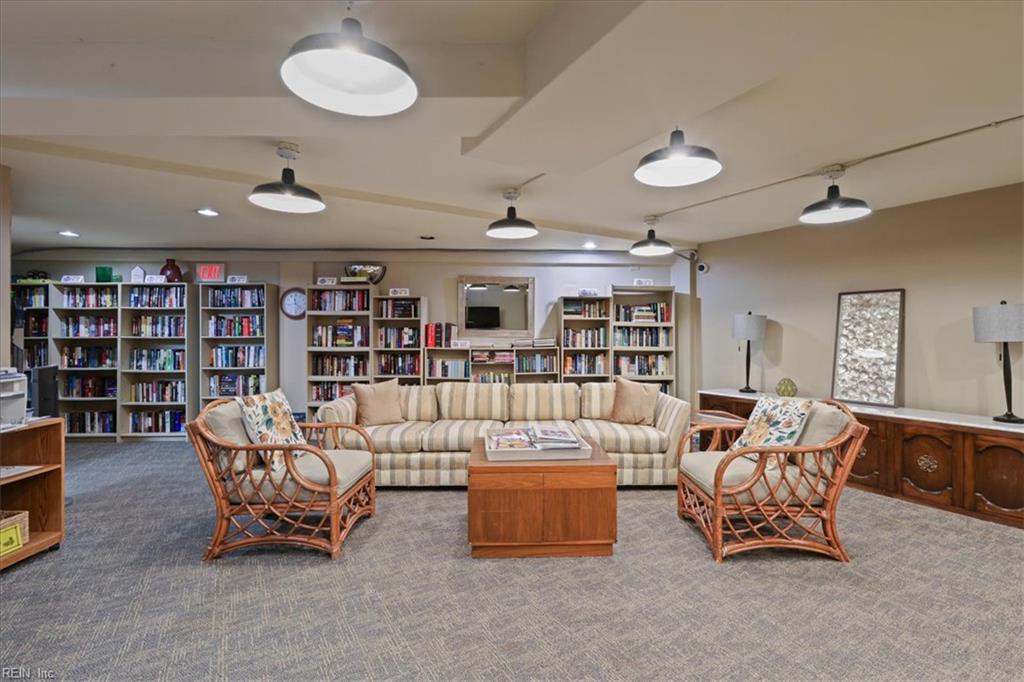 255 College Cross, Unit 52