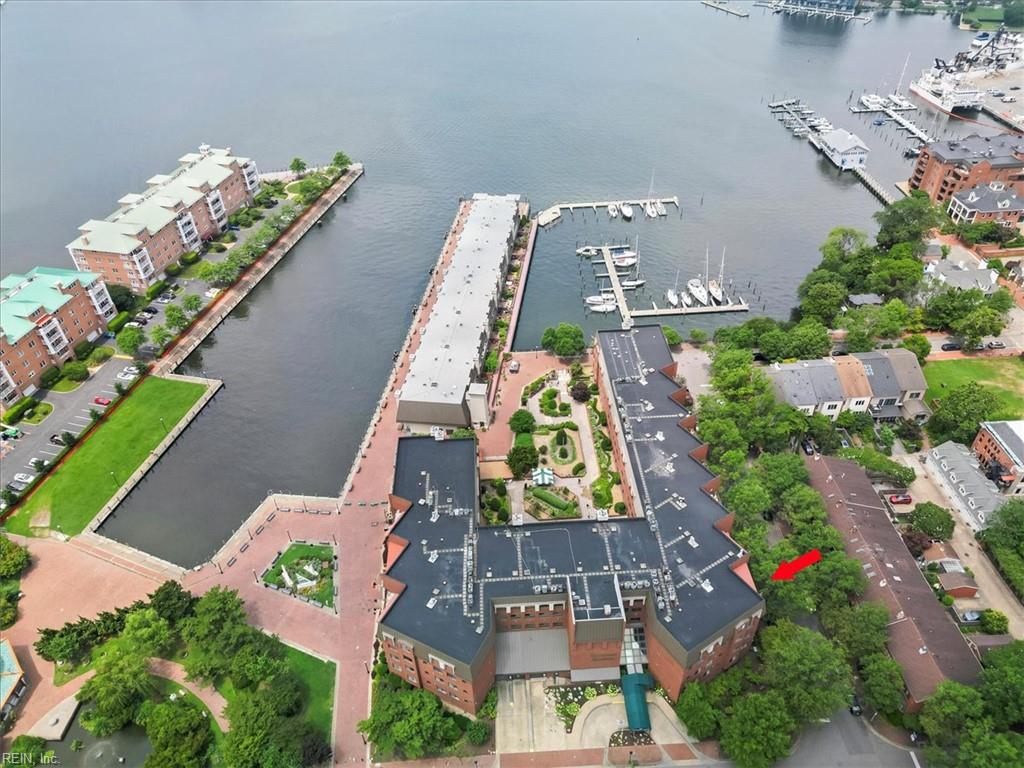 255 College Cross, Unit 52