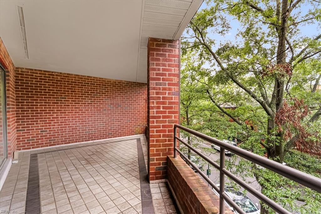 255 College Cross, Unit 52