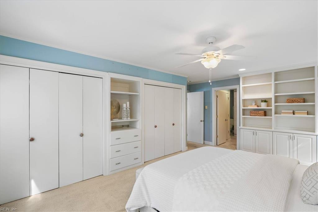 5555 Lakewood Drive