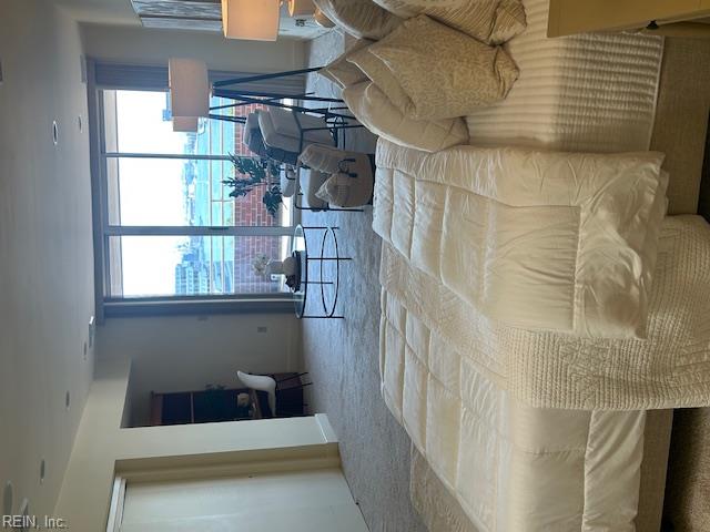 215 Brooke Avenue 1004