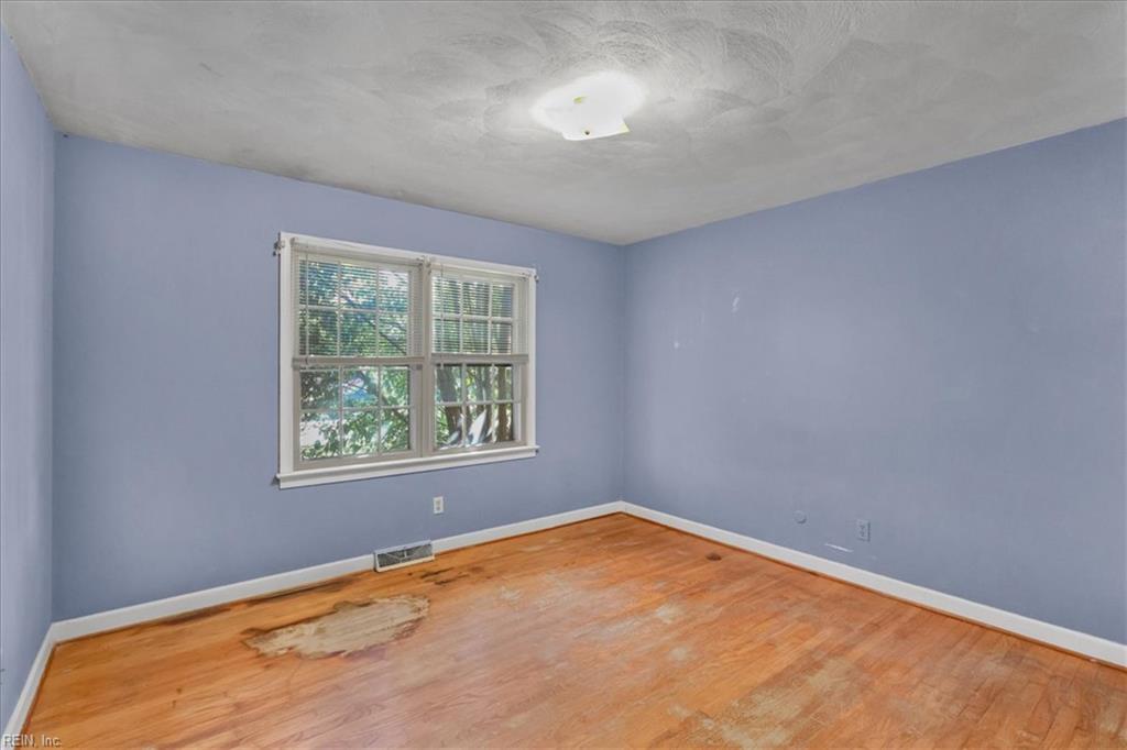 685 Lord Dunmore Drive