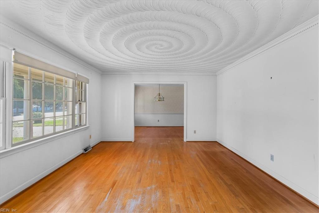 685 Lord Dunmore Drive