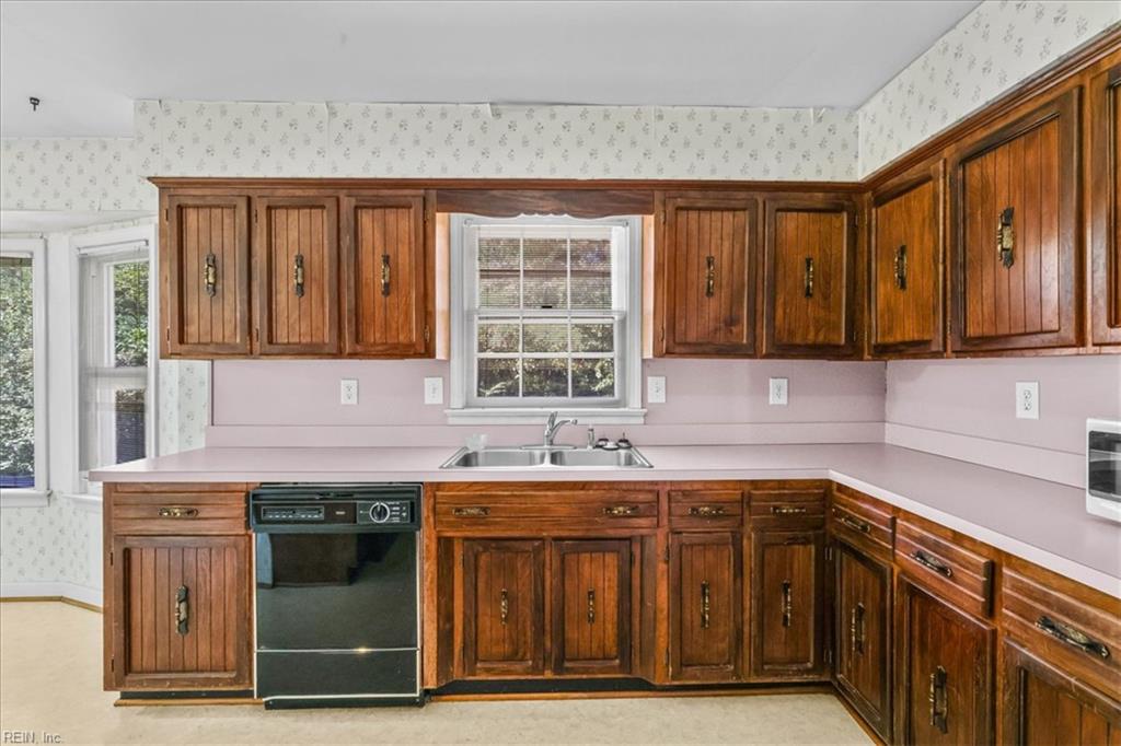 685 Lord Dunmore Drive