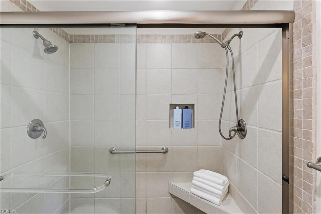 40 Rader Street, Unit 403