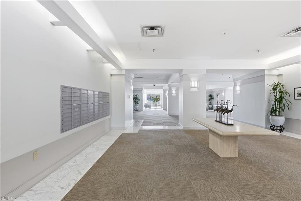 40 Rader Street, Unit 403