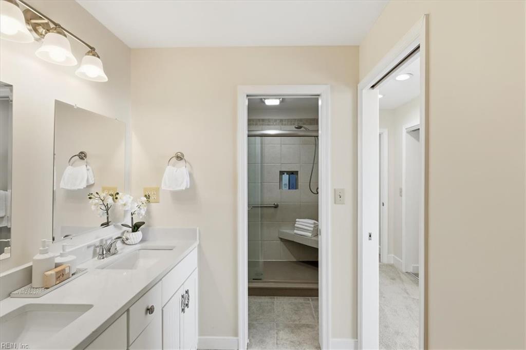 40 Rader Street, Unit 403