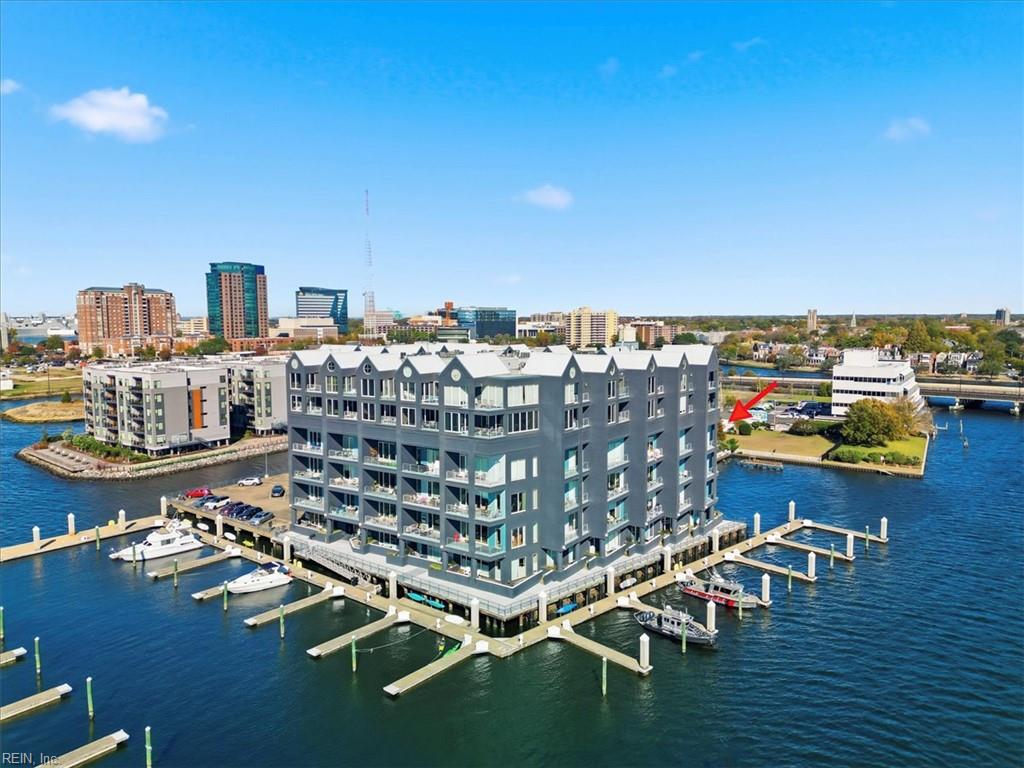 40 Rader Street, Unit 403