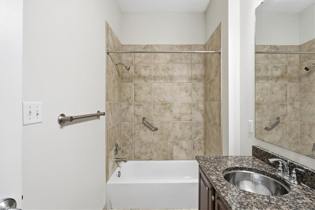 450 W. Princess Anne Road, Unit 204