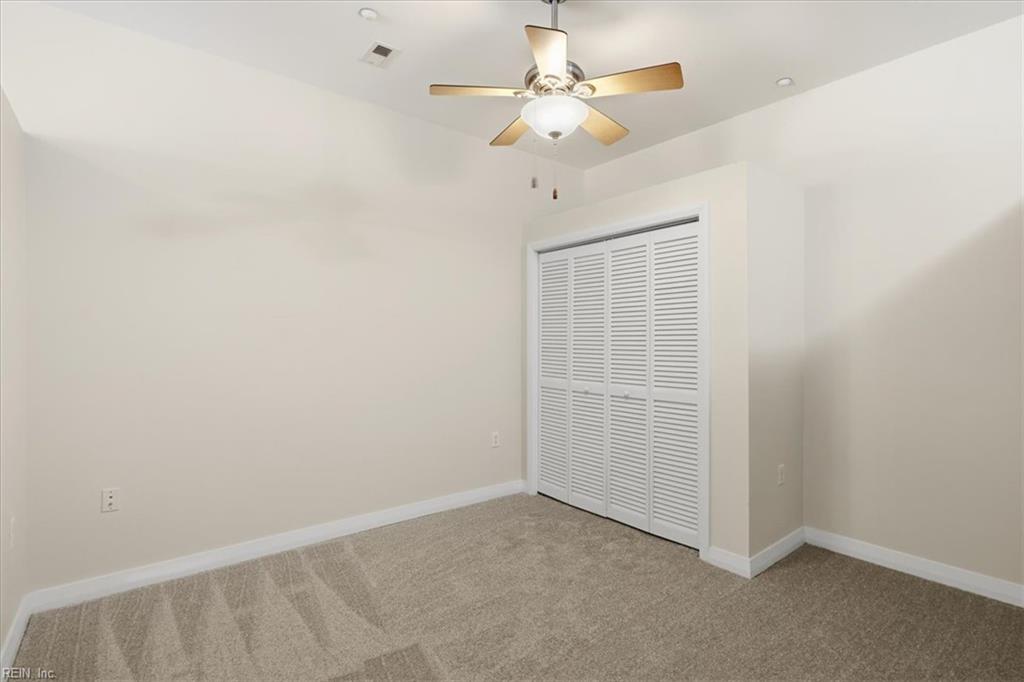 450 W. Princess Anne Road, Unit 204