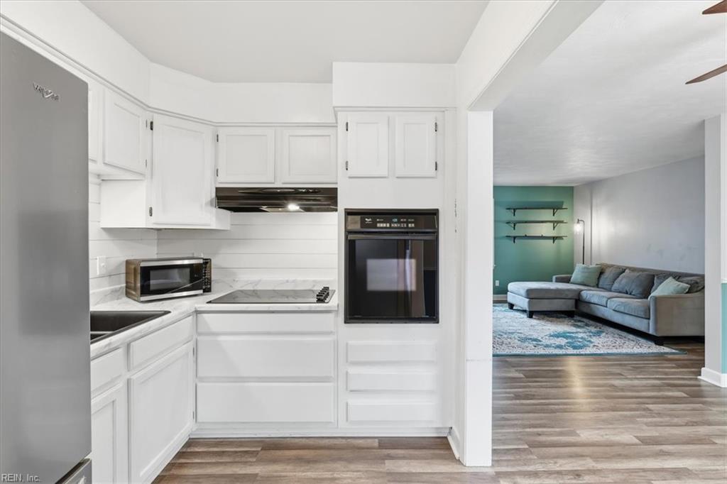 9601 Norfolk Avenue, Unit 1