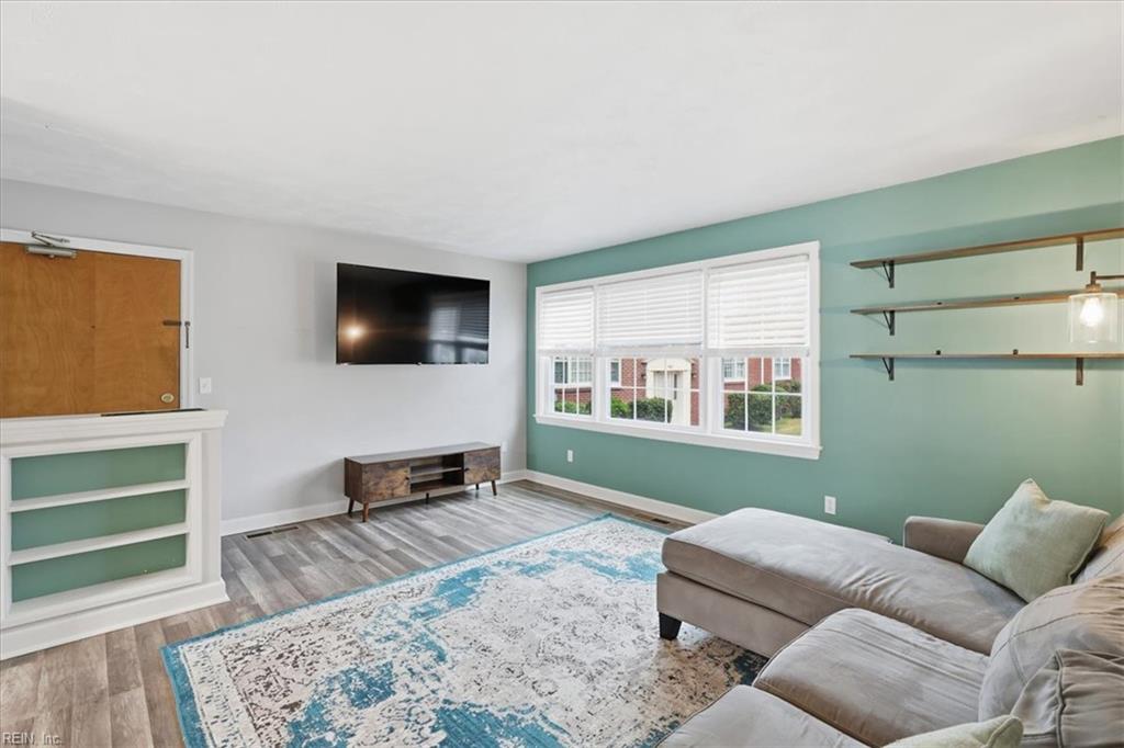 9601 Norfolk Avenue, Unit 1