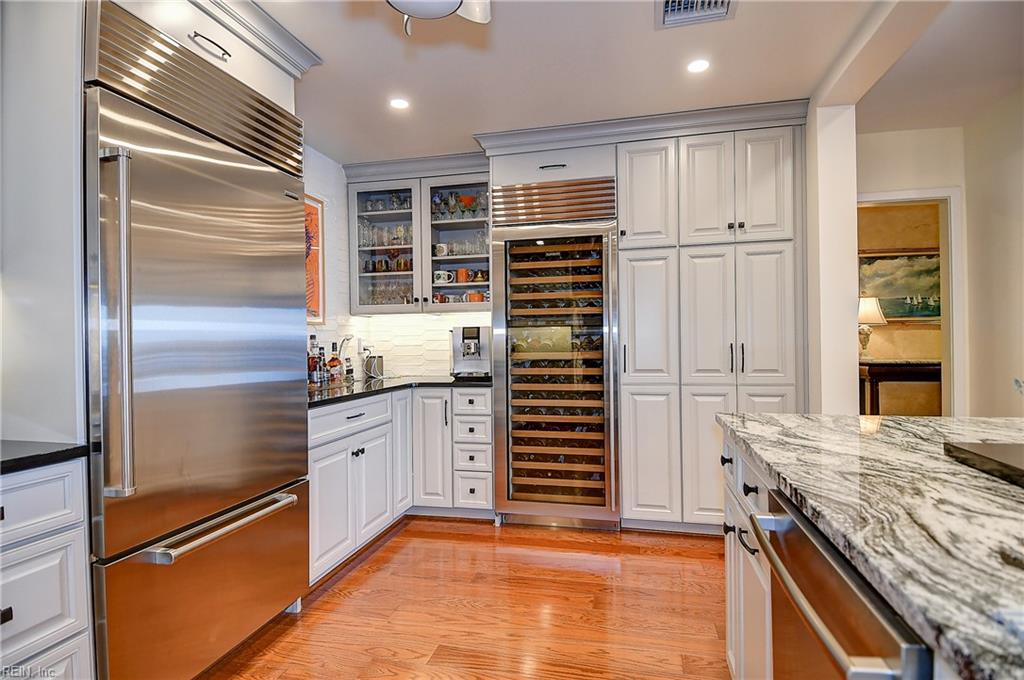 215 Brooke Avenue 802