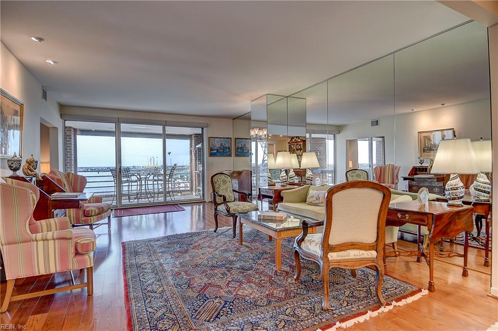 215 Brooke Avenue 802