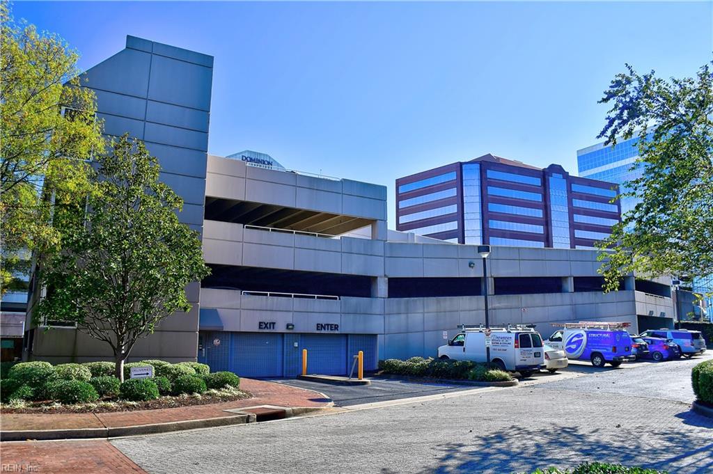 215 Brooke Avenue 802