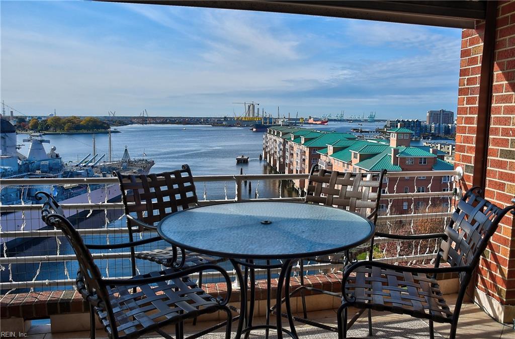 215 Brooke Avenue 802