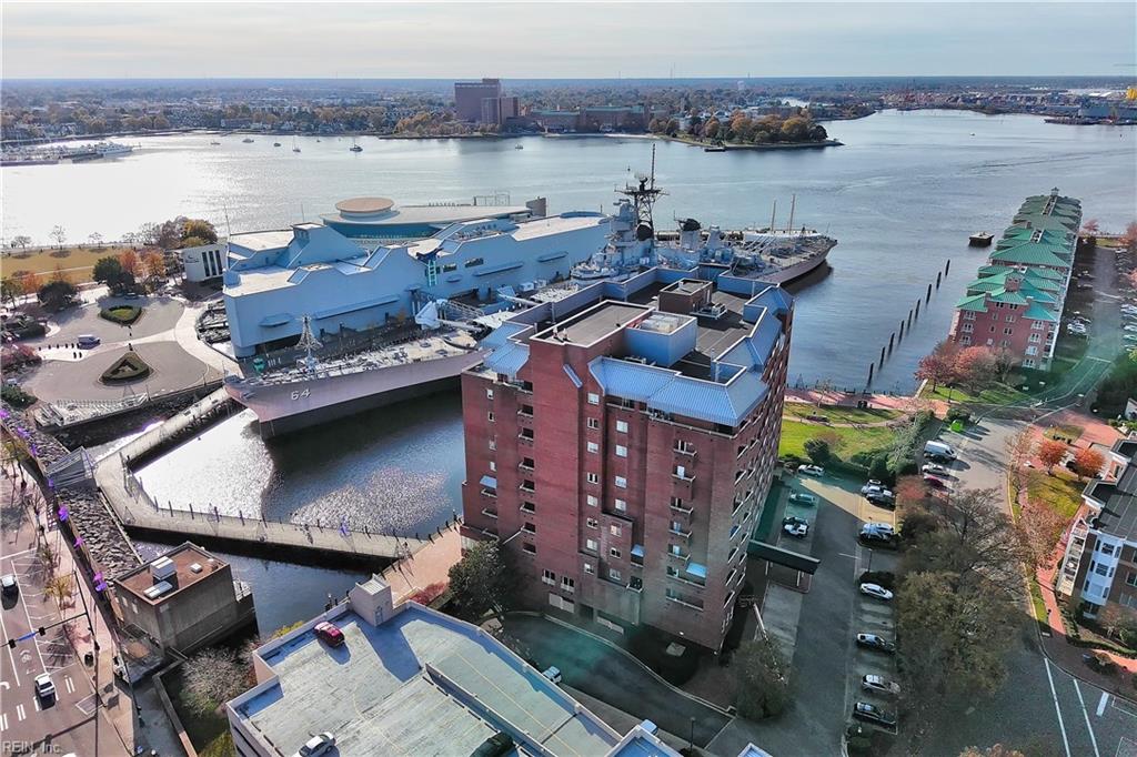 215 Brooke Avenue 802