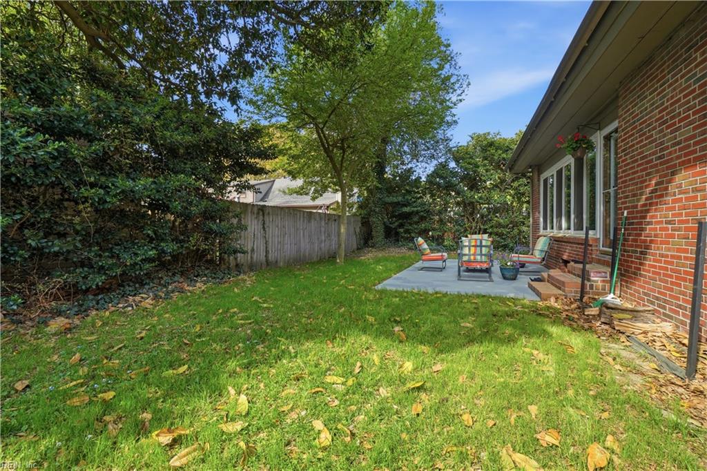 517 Butterworth Street ST