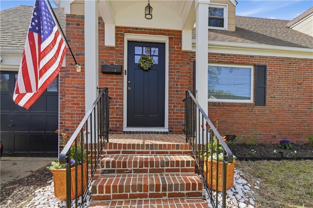 517 Butterworth Street ST