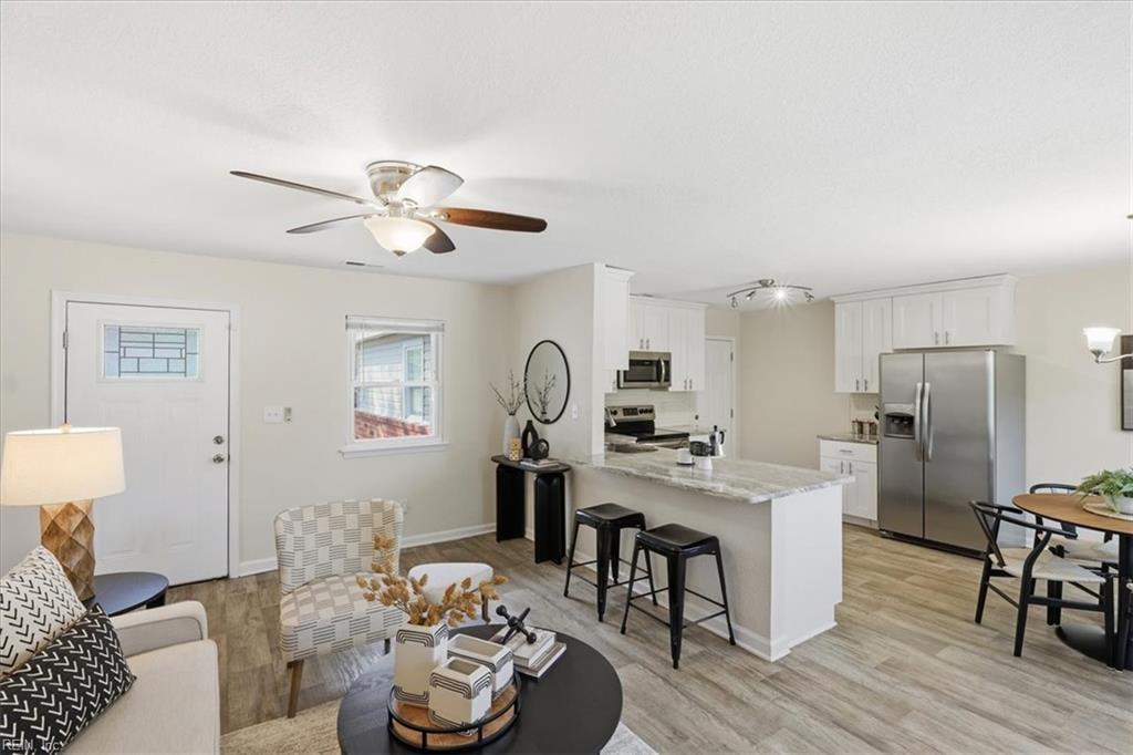 1245 Sir Kay DR