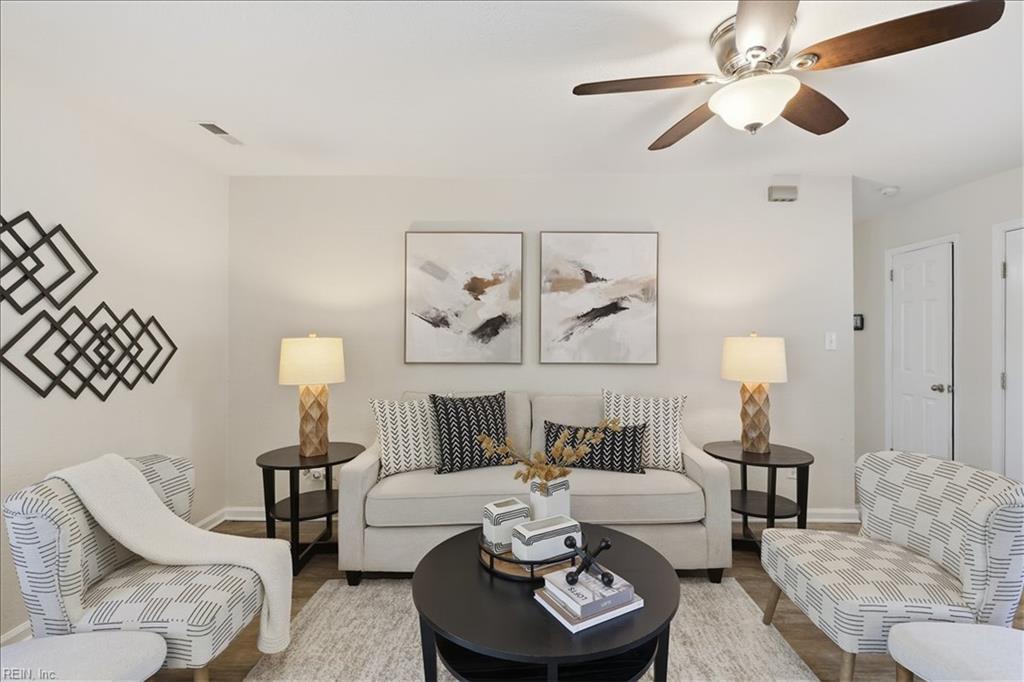 1245 Sir Kay DR