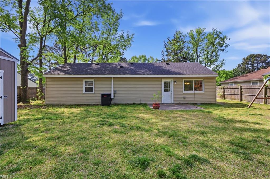 1245 Sir Kay DR