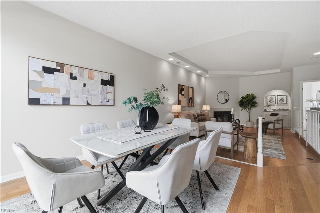 401 College PL 13