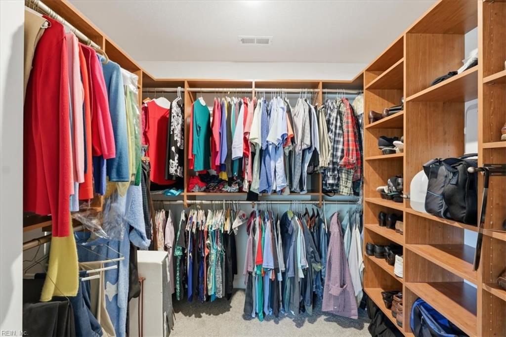 5299 Sports Club RN 105