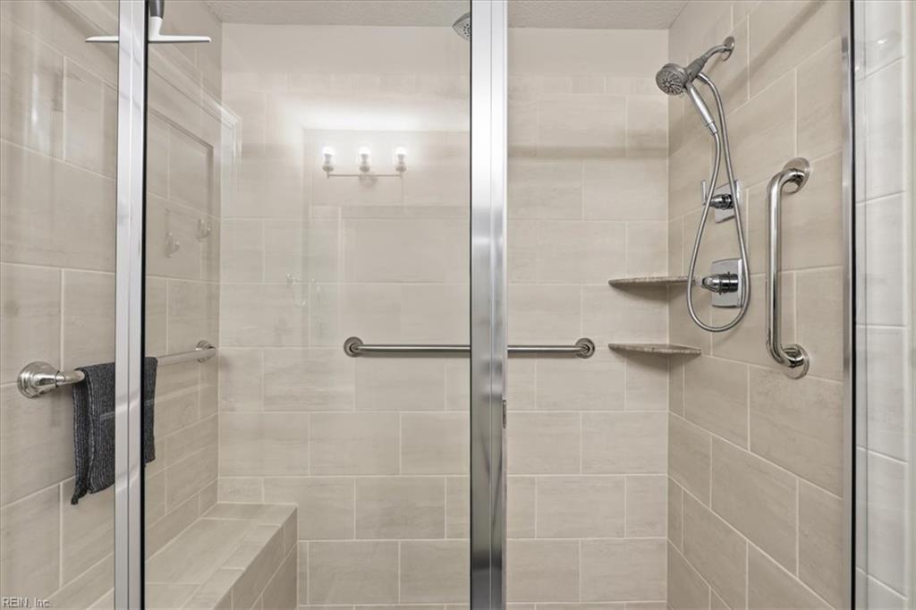 5299 Sports Club RN 105